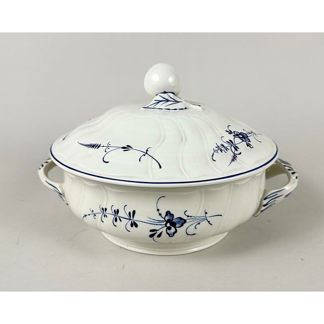 Ceramic Vintage Dinnerware Set from Villeroy & Boch Luxembourg, 1980s, Set of 28 For Sale - Image 7 of 9