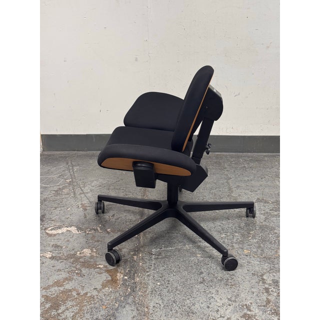 2020s Beyou Meditation Office Chair For Sale - Image 5 of 12