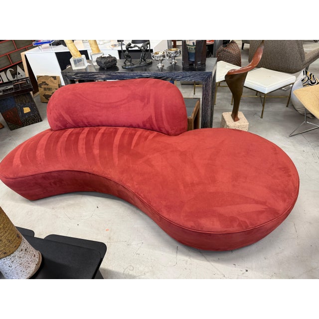 2000 - 2009 Vladimir Kagan Zoe Sofa for American Leather in Cinnabar Ultrasuede For Sale - Image 5 of 16