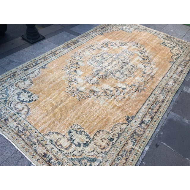 Apricot 1960s Vintage Handmade Nomadic Area Rugs- 5′6″ × 9′3″ For Sale - Image 8 of 11