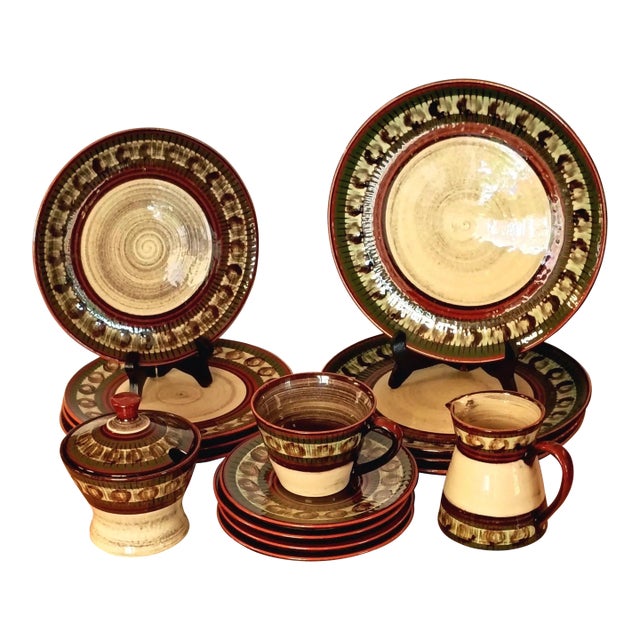 Autumn Harvest Pottery Dinnerware Set, Hand Thrown Red Clay Artist Signed Tableware Service for 4, 18 Piece Thanksgiving Geometric Ceramic Plate Set For Sale