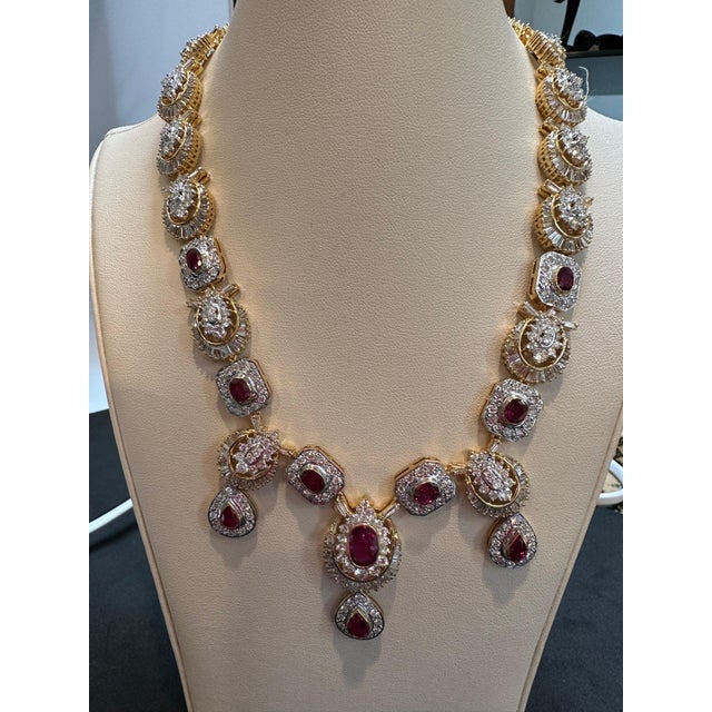 GIA Natural 8Ct Ruby & 38 Ct Diamond Necklace 18 Kt Yellow Gold 111 Grams , 18 " For Sale - Image 4 of 18