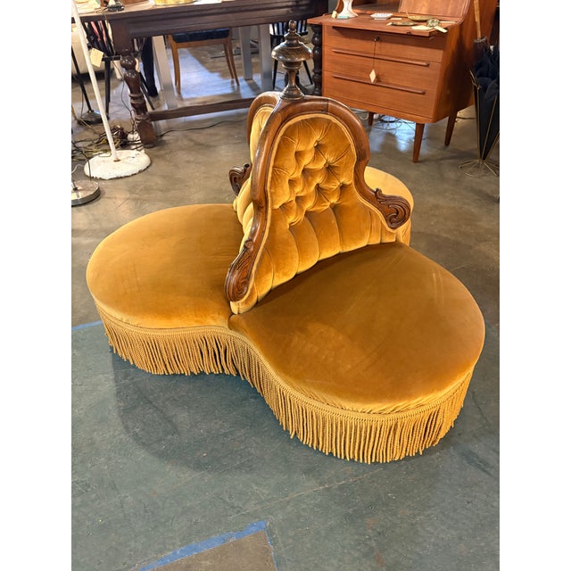 19th C Tufted Velvet Victorian Lobby 3 Seat Chair/Settee For Sale - Image 4 of 10