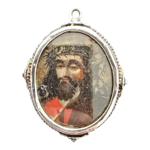 Metal Sterling Silver Medallion Reliquary, 1780 For Sale - Image 7 of 12