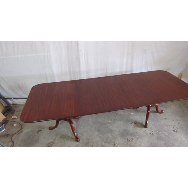 1980s Henkel Harris Dining Room Table Cherry Pedestal For Sale - Image 9 of 9
