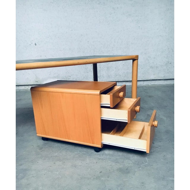 Scandinavian Ergonomic Design Writing Desk and Stool from Stokke, 1980s, Set of 3 For Sale - Image 9 of 18