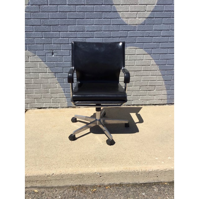 A sleek blend of Italian modernism and functional design, this “Uno” dining roller chair combines clean architectural...