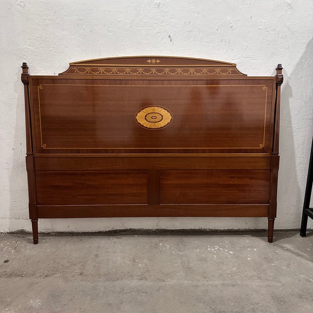 20th Century Edwardian Headboard in Wood, England, 1930s For Sale - Image 3 of 18