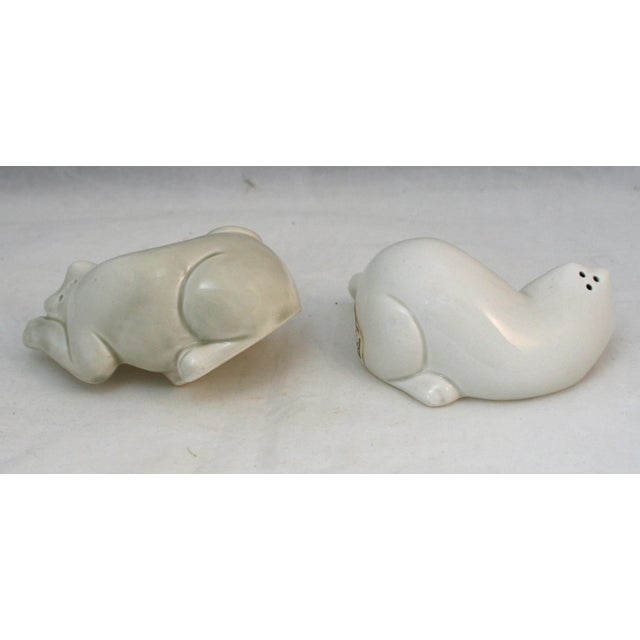 White 1970s Fitz & Floyd Cat Nap Nesting Ceramic White and Beige Salt & Pepper Shakers For Sale - Image 8 of 10