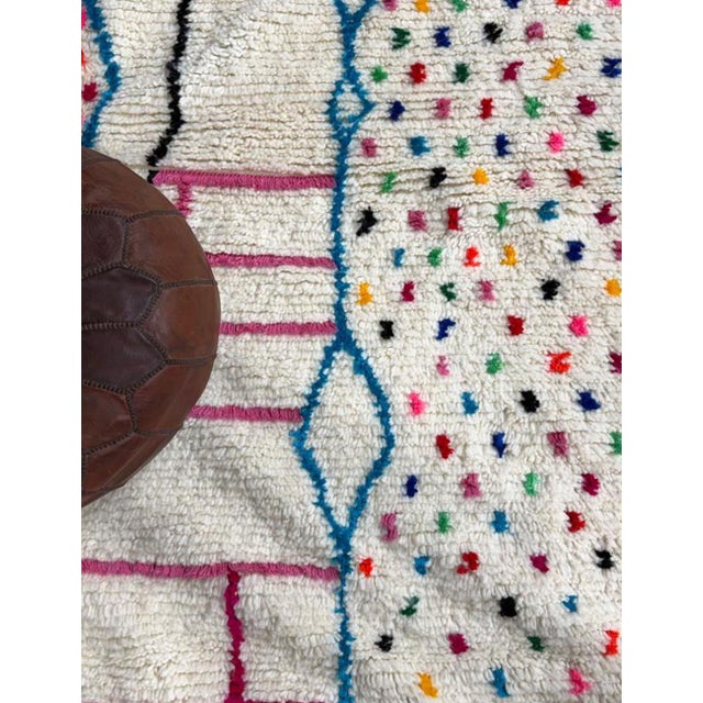White Artisan Berber Azilal Rug - 10.2 X 6.5 Ft For Sale - Image 8 of 8