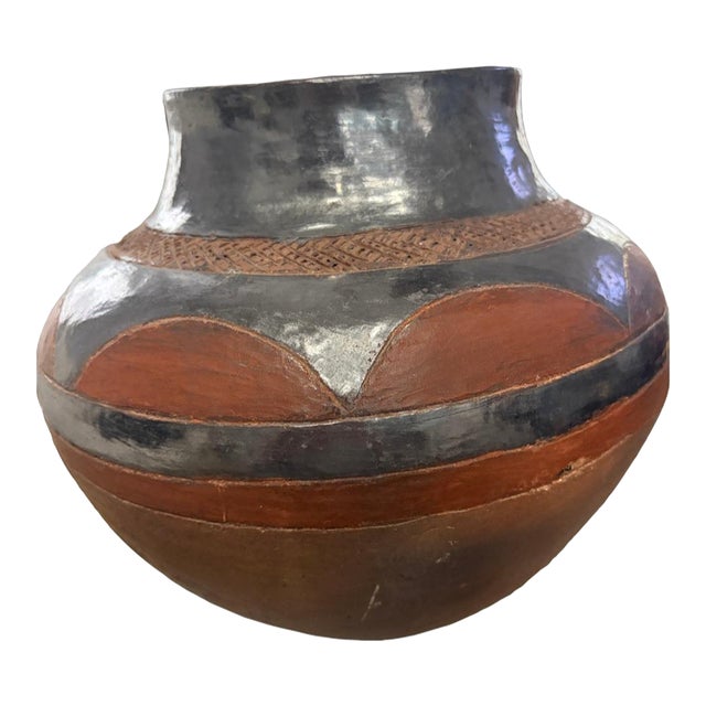 19th Century Tribal Zimbabwe Handmade Clay Pitcher For Sale