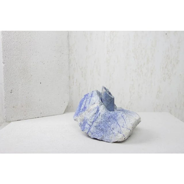 Blue quartz abra candelabra ii by studio do dimensions: d 19 x w 13 x h 13 cm materials: blue quartz, aluminum. 3.2 kg....