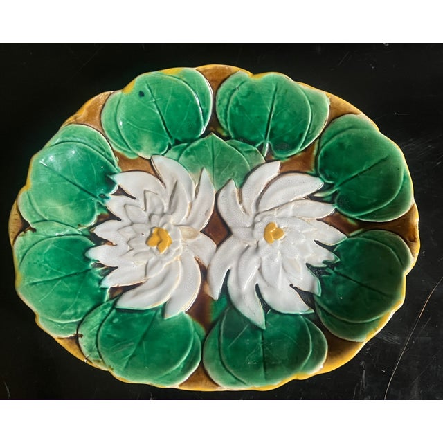 Ceramic Holdcraft Pond Lily Dishes, Set of 2, C. 1880. For Sale - Image 7 of 11
