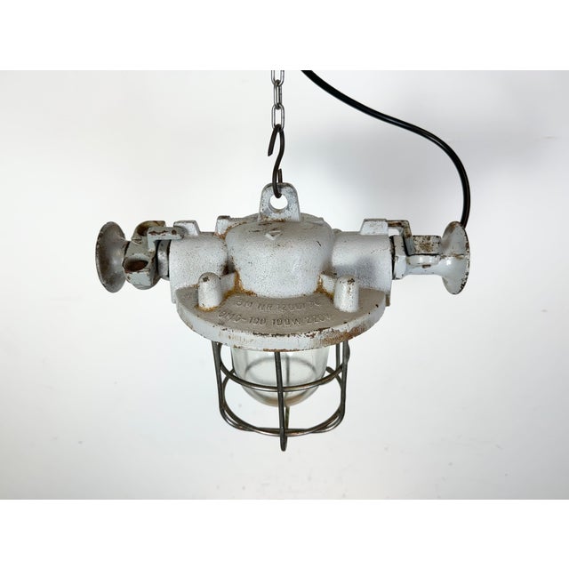 Industrial Grey Explosion Proof Lamp, 1980s For Sale - Image 12 of 18