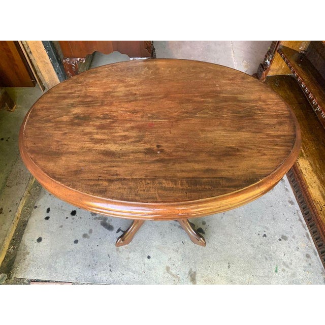 Victorian Antique Victorian Eastlake Style Walnut Oval Parlor Center Table For Sale - Image 3 of 8