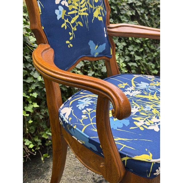 Vintage Gravely Furniture Carved French Upholstered Chairs - Set of 6 For Sale In New York - Image 6 of 12