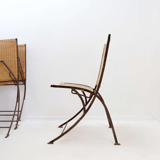 Mid-Century French Folding Chairs in Wicker and Iron, 1960s, Set of 6 For Sale - Image 5 of 17