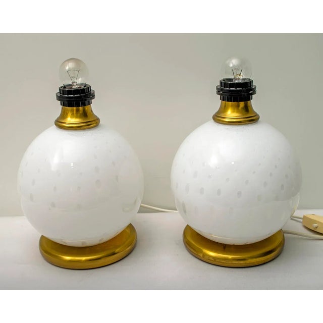 Metal Mid-Century Brass and Murano Glass Table Lamps, 1970s, Set of 2 For Sale - Image 7 of 11