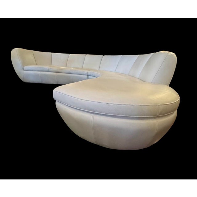 Sculptural Curved White Leather Sectional Sofa With Chaise – Organic Modern Design by Moroni For Sale - Image 12 of 12