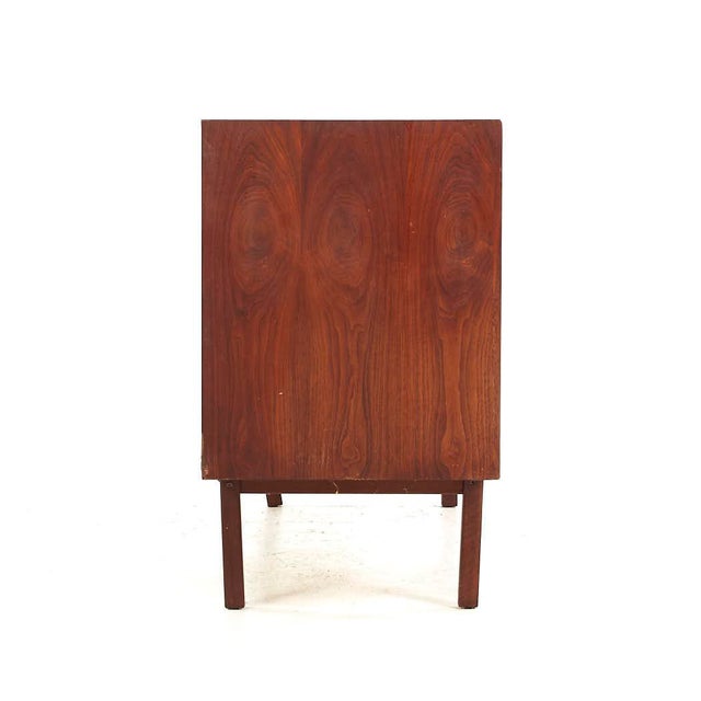 Founders Furniture Company Jack Cartwright for Founders Mid Century Walnut Lowboy Dresser For Sale - Image 4 of 7
