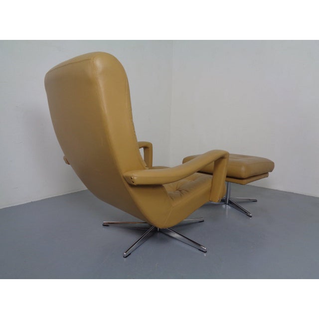 Set of Leather Swivel Easy Chair and Ottoman, Switzerland, 1960s For Sale - Image 6 of 18