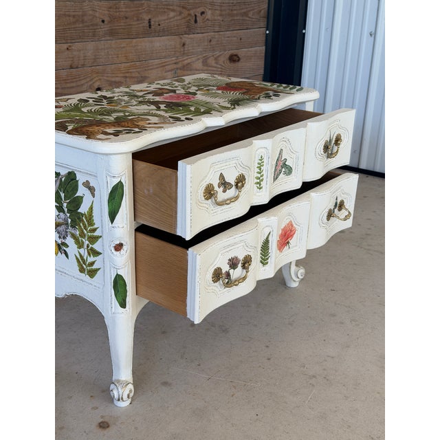 Wood Vintage Baker Furniture Custom Painted Tropical Decoupage Appliqué Chest For Sale - Image 7 of 12