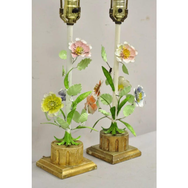 Shabby Chic Vintage Italian Hollywood Regecy Painted Flower Iron Toleware Boudoir Lamps Pair For Sale - Image 3 of 12