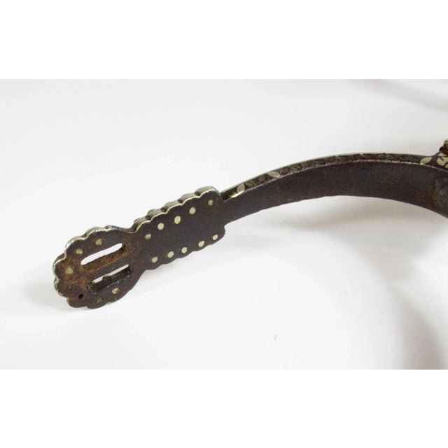 1900 - 1909 Antique 1900s Espuela Grande Spurs - a Pair For Sale - Image 5 of 9