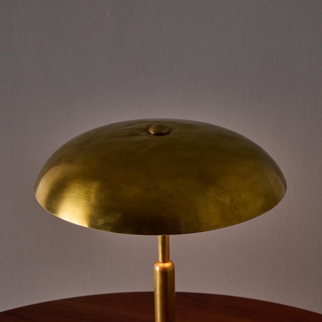 1940s Giovanni Michelucci Patinated Brass Adjustable Banker Lamp for Lariolux For Sale - Image 9 of 18