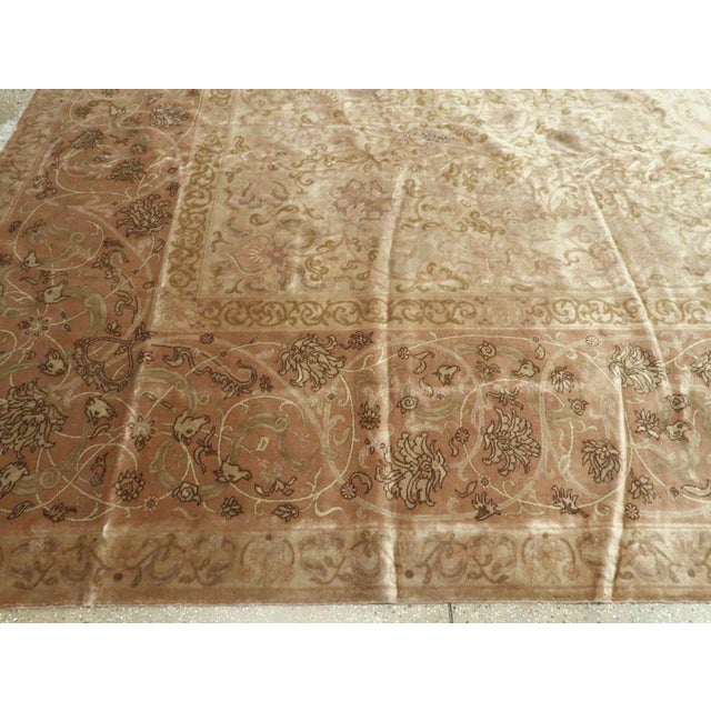 Antique White Galerie Shabab Collection Mid-20th Century Handmade Indian Lahore Large Room Size Carpet For Sale - Image 8 of 10