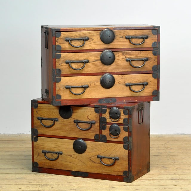 Japanese Tansu Chest of Drawers, 1870 For Sale - Image 16 of 18