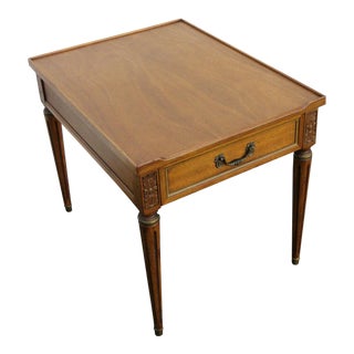 20th Century Traditional Henredon Furniture Mahogany Nightstand Side End Lamp Table For Sale