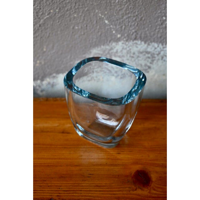 Founded in the 1930s in Sweden by Edward Strömberg, the Strömbergshyttan crystal factory offers original decorative...