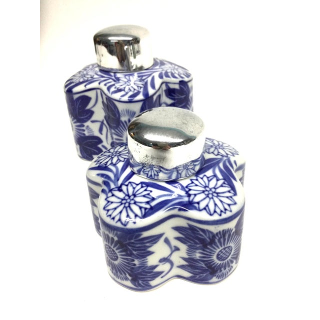 French Vintage Chinese Ginger Jars - Set of 2 For Sale - Image 3 of 12