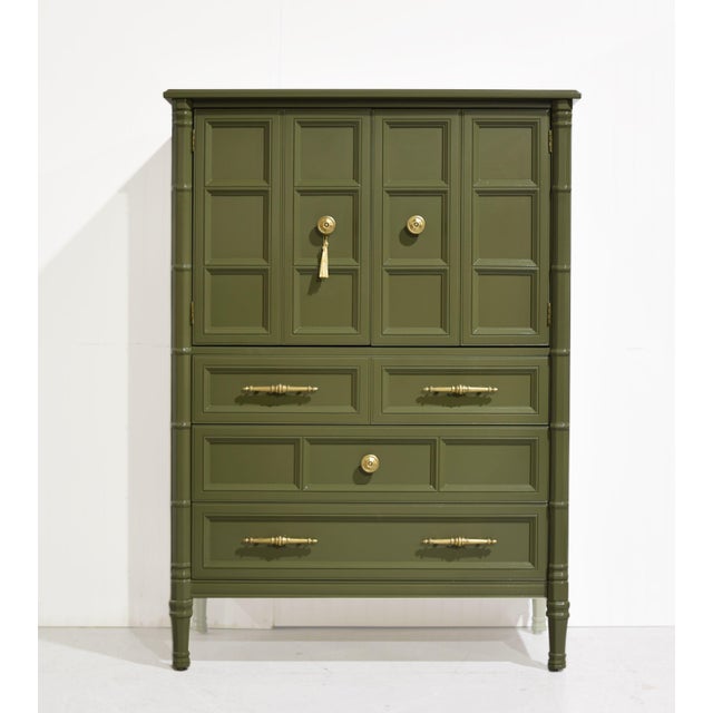Henredon Mid Century Transitional 9 Drawer Highboy by Henredon in Green - Newly Painted For Sale - Image 4 of 15