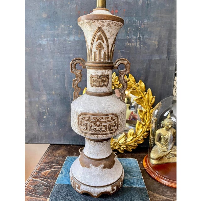1960s Vintage Italian Terracotta Lamp in the Style of James Mont For Sale In Chicago - Image 6 of 11
