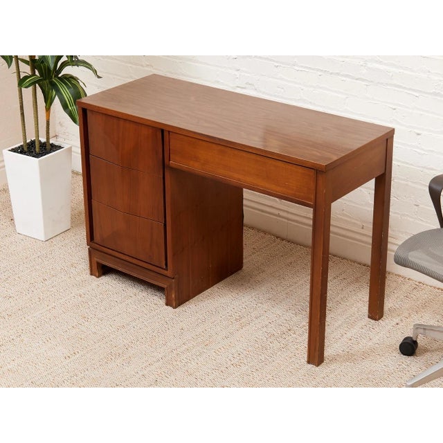 Find the perfect modern one-of-a-kind desk or table for your office space so you can create, explore, and dream up all...