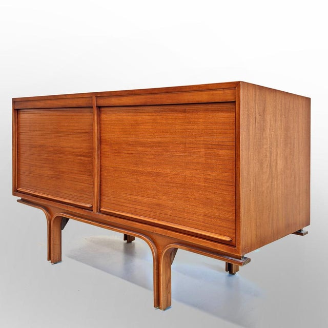 Vintage Light Wood Sideboard with Shutter attributed to Gianfranco Frattini, 1960s For Sale - Image 4 of 18