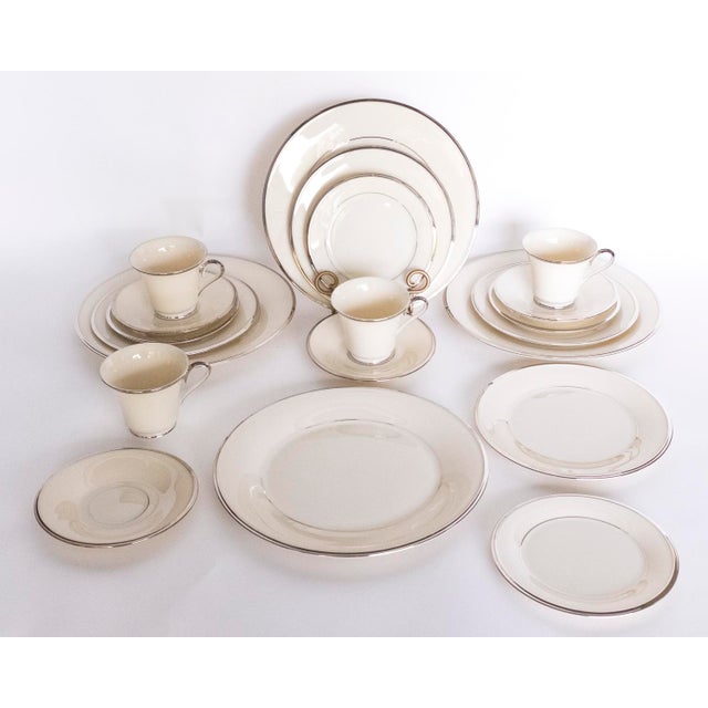 Lenox Solitaire Pattern China Dinnerware Service For 4 20 Piece Chairish