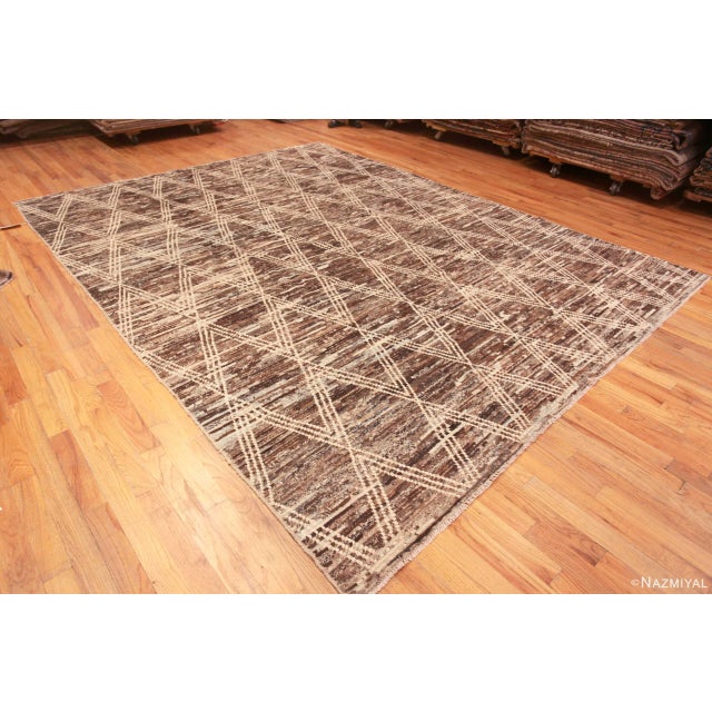 A Beautiful Earthy Brown Color Background Tribal Diamond Geometric Pattern Modern Room Size Area Rug, Country of Origin:...