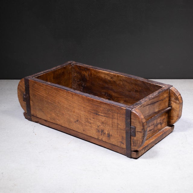 Industrial Antique Brick Mold c.1930-1950 For Sale - Image 3 of 8