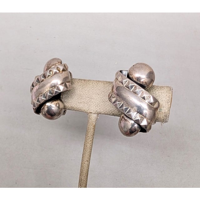 Mid-Century Modern Vintage Signed Napier Modernist Silvertone Scroll Clip Earrings-2 Pieces For Sale - Image 3 of 8