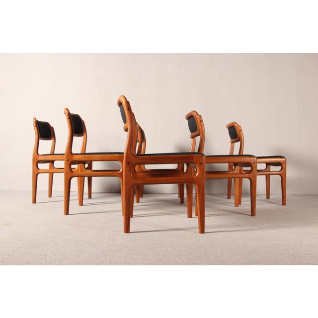 Vintage Danish Dining Chairs in Teak by Johannes Andersen for Uldum, 1960s, Set of 6 For Sale - Image 3 of 18