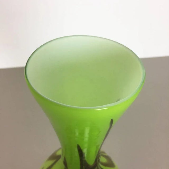 Brown Italian Opaline Florence Vase from Carlo Moretti, 1970s For Sale - Image 8 of 11