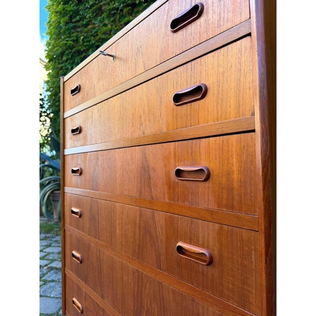 Danish Teak Chest of Drawers with Recessed Handles and Lock For Sale - Image 3 of 11