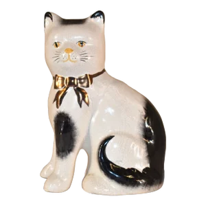Staffordshire Cat Figure, Circa 1970