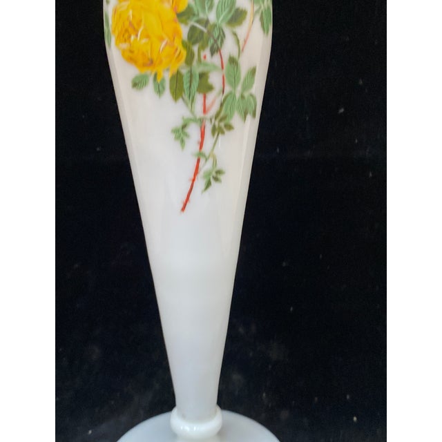 White Napoleon III Soliflore Vase in Yellow and White Opaline Glass, Late 19th Century For Sale - Image 8 of 12
