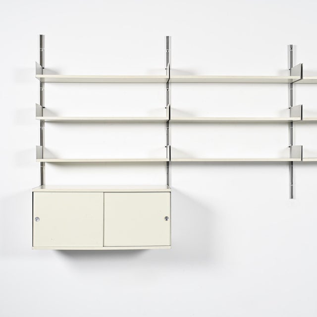 Wall-Mounted Bookcase 606 by Dieter Rams for Vitsoe, 1970 For Sale - Image 9 of 16