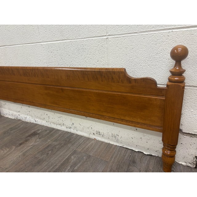 Vintage Full Size Heywood Wakefield Old Colony Maple Bed For Sale - Image 11 of 15