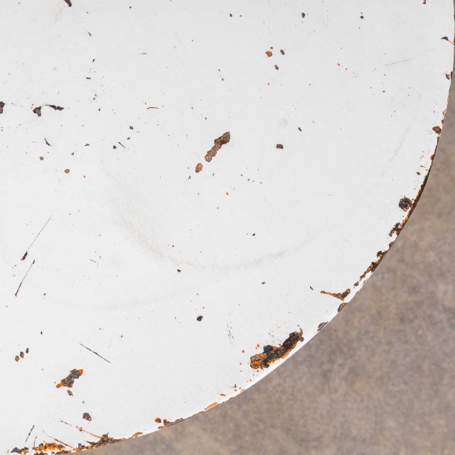 Small French White Metal Gueridon Table, 1950s For Sale - Image 4 of 8